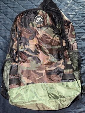 Metropark Camo Green Brown Black Backpack